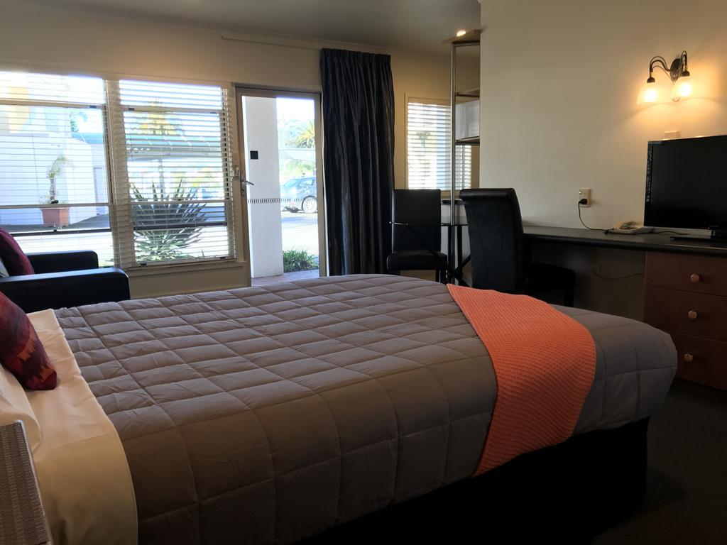 Motel Pacific Harbour Motor Inn